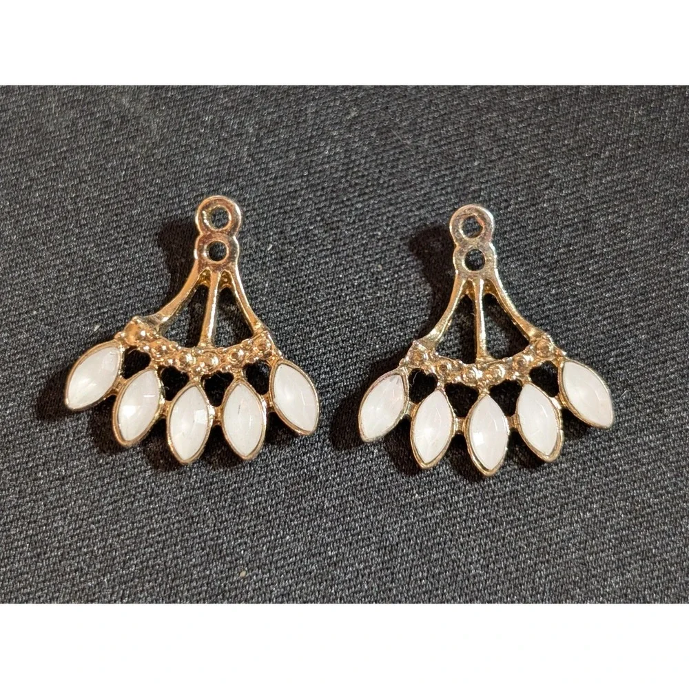 Vintage Gold Tone White Marquise Fan Post‎ Earring Jackets Chandelier Drops